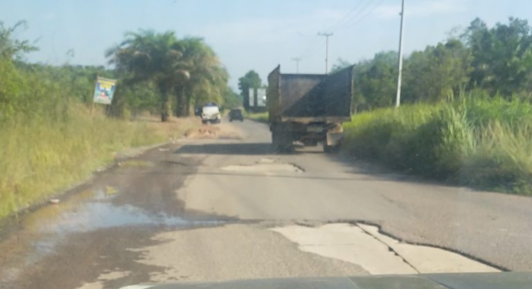 Arus Mudik 2023, Jalur Jalintim Banyuasin Mulus, Jaling Pemkab Banyak Lobang