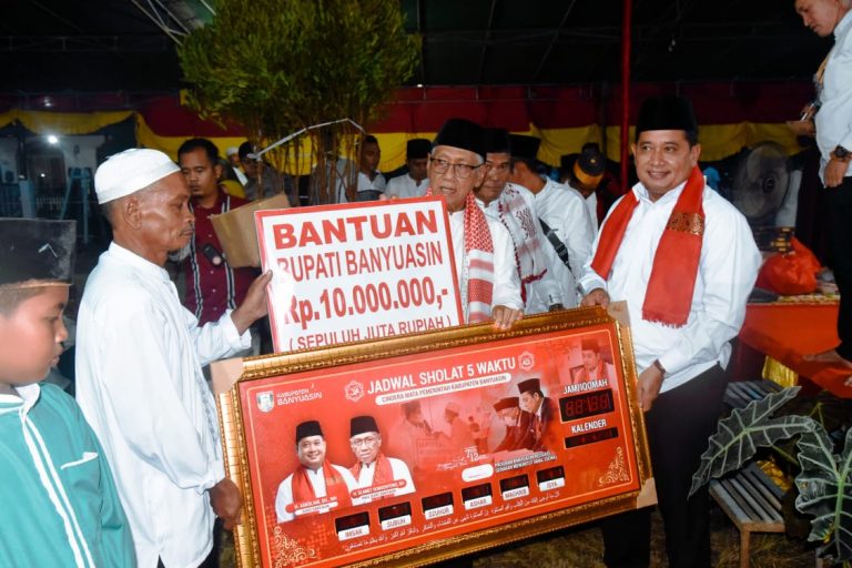 Bupati Dan Wabup Lanjutkan Safari Ramadhan Ke Desa Upang Ceria