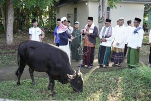 Bupati Bersama Wakil Bupati Banyuasin Shalat Idul Adha di Masjid Al-Amir