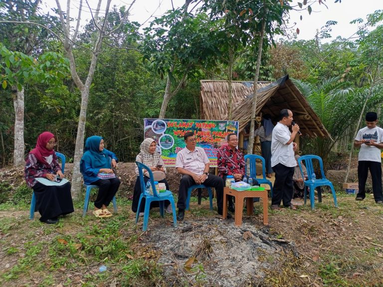 Tinjau Potensi Destinasi Wisata Lubok Panjang Desa Pelajau, Disporapar Banyuasin : Bagus dan Bakal Maju