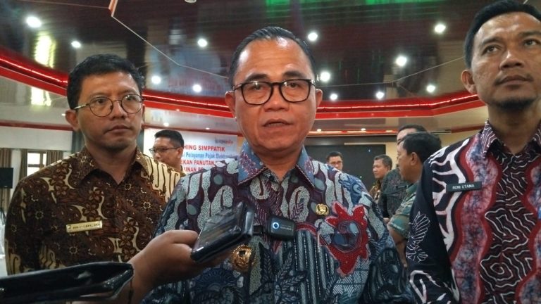 Pj Bupati Banyuasin Minta tidak Ada Lagi SPPT PBB Numpuk di Kelurahan