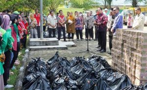 Berbeda Tahun Sebelumnya, Petugas Kebersihan dan Tukang Ojek Tahun Ini, tidak Ada Pembagian THR dari Bupati Banyuasin