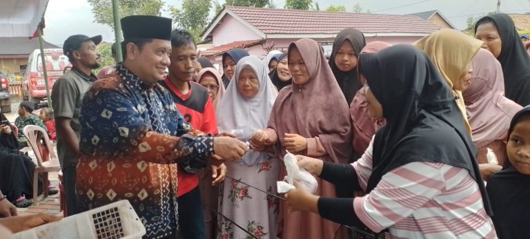 Cabup Askolani Sebar Belasan Ekor Sapi Kurban Disejumlah Wilayah Banyuasin