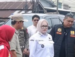 Awali Kerja, Wabup Banyuasin Tinjau Lokasi Penyebab Banjir di Talang Kelapa 