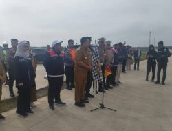 Dampingi Bupati, Kadinkes Banyuasin ke Pemudik Lebaran Agar Jaga Kesehatan dalam Perjalanan