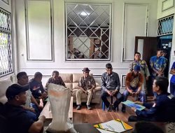 Kades Sungai Lilin Rantau Bayur Sebut Tidak Benar Apa yang di Tuduhkan Rusak Jalan dan Potong Bansos