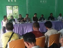 Kapolsek Muara Kuang Hadiri Acara Kunjungan Kerja Ketua DPRD Ogan ilir di Desa Sunur Kecamatan Rambang Kuang 