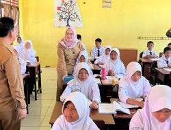 Wabup Netta Kunjungi SMPN 1 Dan SMPN 2 Banyuasin I