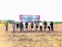 Swasembada Pangan Tahun 2025, Sekda Banyuasin Hadiri Tanam Jagung Bersama Polres Banyuasin