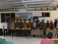 Bhabinkamtibmas Polsek Muara Kuang Hadiri Rembuk Stunting di Desa Kayuara