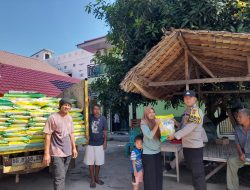 Bhabinkamtibmas Polsek Indralaya Laksanakan Gerakan Pangan Murah di Desa Meranjat 