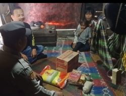 Polsek Muara Kuang Menggelar Bansos, Salurkan Bantuan Sembako untuk Masyarakat Kurang Mampu