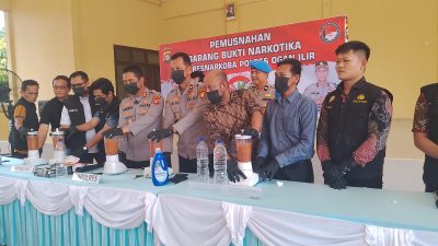 Polres Ogan Ilir Musnahkan 10 Ribu Butir Ekstasi dan 408 Gram Sabu, Tersangka Terancam Penjara 20 Tahun