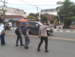 Strong Point Pagi Polsek Indralaya Fokuskan Pada Anak-Anak Sekolahan dan Pengguna Jalan Raya