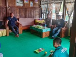 Kanit Binmas Polsek Muara Kuang Sambangi Warga di Desa Tangai  Rambang Kuang