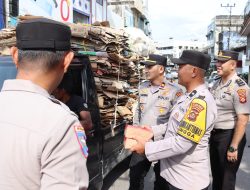 Polsek Lawang Kidul Bagikan Takjil, Wujud Kepedulian Polri di Bulan Suci Ramadhan