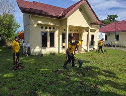 Personel Polsek Tanjung Batu Gotong Royong Bersihkan Mako, Wujudkan Lingkungan Kerja Nyaman