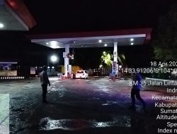 Polsek Indralaya Siagakan Personel di beberapa SPBU, Antisipasi Dampak Kenaikan BBM Non Subsidi