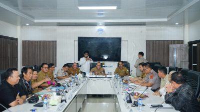 Komisi II DPRD Muba Gelar RDP Sengketa Lahan Warga Kecamatan Batang Hari Leko dengan PT Cakra Adi Pratama     Asisten II Muba Ajak Penyelesaian Sengketa Lahan Lewat Musyawarah 