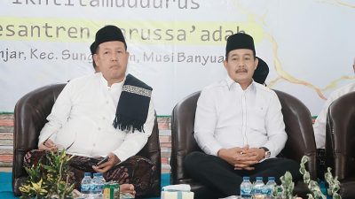 Hadiri Haflah Pondok Pesantren Darussa’adah, Wabup Rohman Husen Tampil Bersahaja di Tengah Ribuan Jamaah