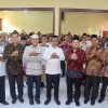 Cetak Juru Sembelih Halal Profesional, Ratusan Peserta Ikuti Pelatihan di Muba     Wabup Rohman: Bukan Sekadar Motong, Juru Sembelih Halal Muba Wajib Paham Fiqih dan Kesehatan Hewan     Pemkab Muba Dorong Lahirnya Juru Sembelih Halal Amanah Jelang Kurban 1447 H