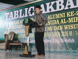 Wabup Muba Hadiri Haflah Akhirussanah Ponpes Nurul Islam Bayung Lencir     Kyai Abdur Rohman Husen: Pesantren Benteng Moral dan Pencetak Generasi Berakhlak untuk Mewujudkan Muba Maju Lebih Cepat