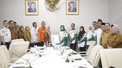 Raih Penghargaan Nasional, Muba Kebut Lengkapi Data KKS Sebelum Akhir Mei     Wujudkan Lingkungan Bersih dan Sehat, Muba Galang Komitmen Lintas Sektor