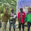 Nobar Piala Dunia dan Baksos, Yanto Eluay Ajak Warga Pos 7 Jaga Kamtibmas