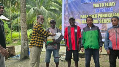 Nobar Piala Dunia dan Baksos, Yanto Eluay Ajak Warga Pos 7 Jaga Kamtibmas