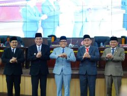 Bupati Toha: Sinergi DPRD dan Pemkab Jadi Kekuatan Membangun Muba        Tiga Raperda strategis disepakati bersama sebagai langkah memperkuat tata kelola keuangan, kelembagaan daerah, dan pelayanan kepada masyarakat.