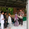 Polsek Tanjung Batu, Tebar Kepedulian : Berbagi Bingkisan Makanan Bergizi Untuk Anak-anak Santri TK-TPA AL Aqso