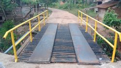 Atas Instruksi Bupati Toha, Jembatan Purwosari Rampung Diperbaiki     Sebagai tindak lanjut atas laporan masyarakat, Kini Jembatan Kembali Aman Dilalui