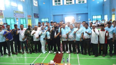 Bupati Toha Buka Turnamen Badminton Lurah Mangun Jaya Cup 2026, Ajak Masyarakat Jadikan Olahraga sebagai Gaya Hidup