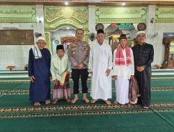 Jumat Curhat: Kapolsek Tanjung Batu Turun Langsung Sapa Jemaah Masjid Miftahul Jannah Desa Burai