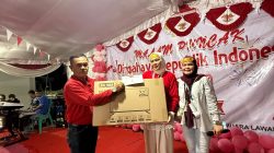 Senyum Sumngringah Warga Grand City Terima Hadiah Sambut Malam Puncak HUT RI-81 