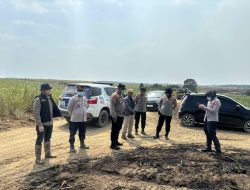 Gercep : Polsek Tanjung Batu, Padamkan Kebakaran Lahan Tebu di Desa Burai