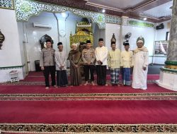 Safari Jumat : Polsek Tanjung Batu Hadir Di Tengah Masyarakat Sampaikan Pesan Kamtibmas