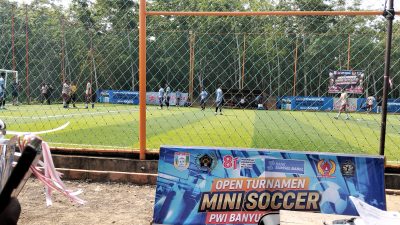 Turnamen Mini Soccer PWI Banyuasin 2026 Berlangsung Sengit, Tim Sugar Dedi FC Masuk Final 