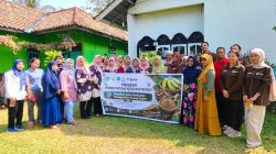 Penerapan Prinsip Zero Waste dengan Mengubah Limbah Kulit Pisang Menjadi Keripik Dan Tepung