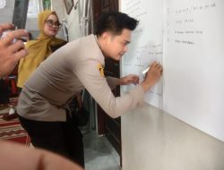 Bhabinkamtibmas Polsek Tanjung Batu Hadiri Musdes Penyusunan RKPDesa Limbang Jaya I Tahun 2027