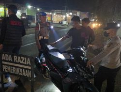 Jaga Suasana Kamtibmas Tetap Kondusif, Polsek Tanjung Batu Gelar Patroli Keamanan Malam Hari Libur