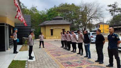 Perkuat Kesiapan Dan Pelayanan, Polsek Tanjung Batu Gelar Apel Pagi, Kapolsek Berikan Arahan