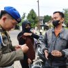Belasan Warga di Tangkap Satpol PP Tidak Membawa KTP Saat Bepergian